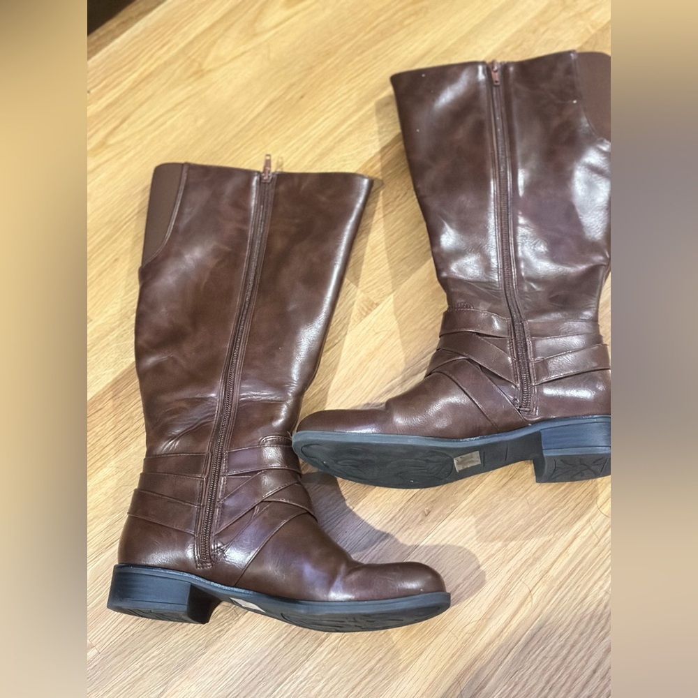 Wide calf boots